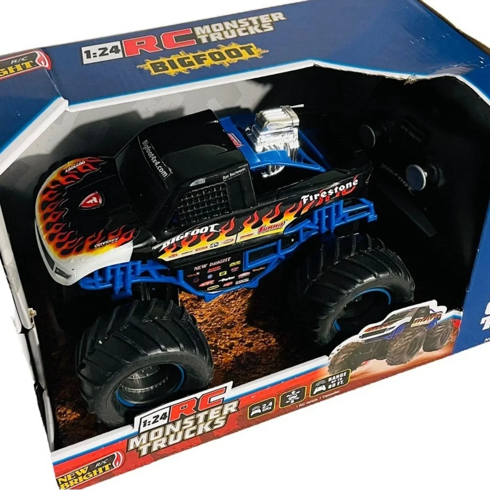 New 2022 RC Monster Truck 45th Bigfoot 4x4x4 ~ 1:24 - New in Box Remote Control
